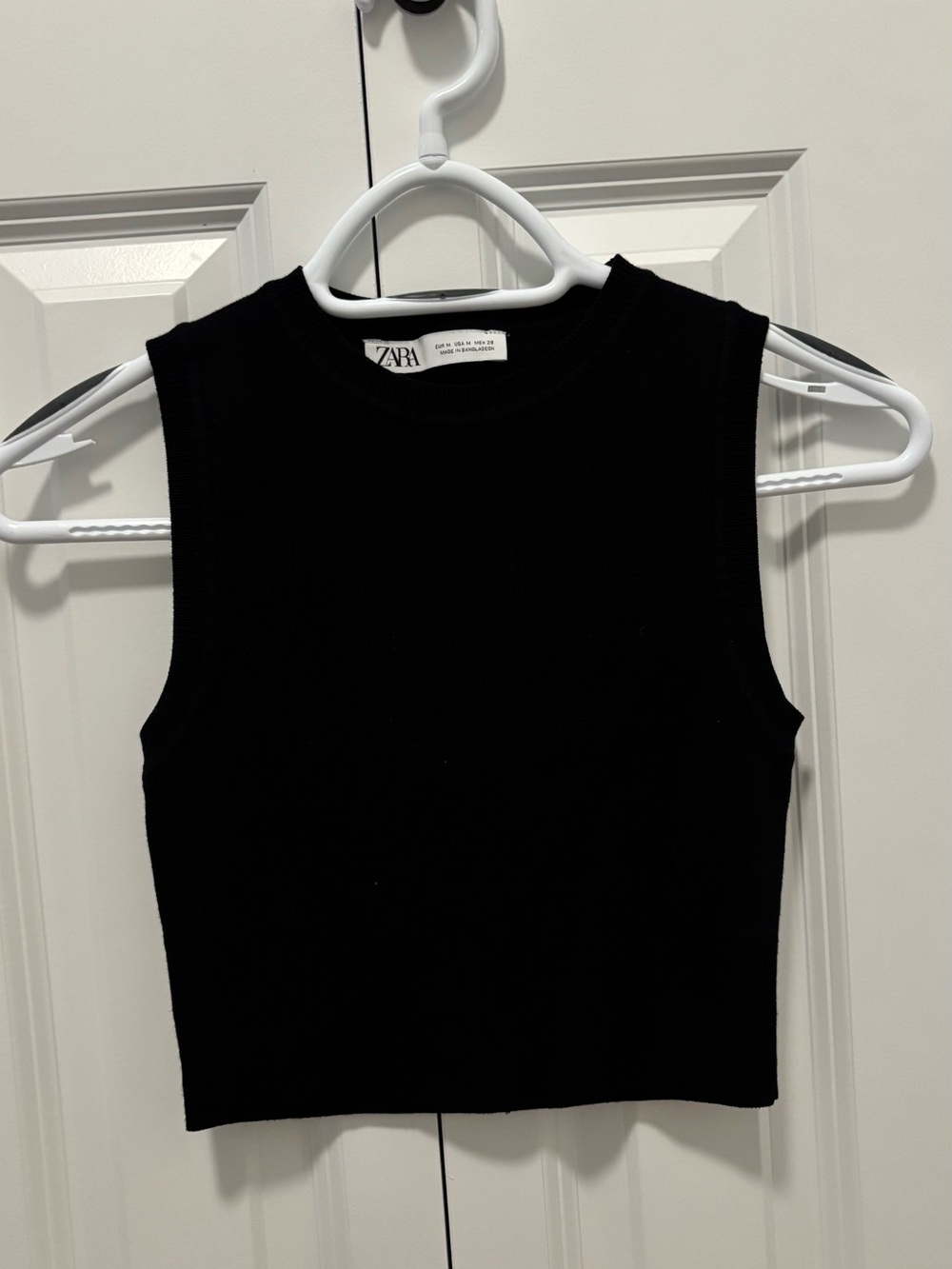 Zara Black Sleeveless Ribbed Crop Top